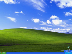 WindowsXP-5.1.2505-Korean-Home-Desktop.png