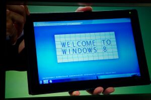 Windows8 Build 7985 NVIDIA IE9.jpg