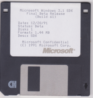 Win3.1 build 061 2.png