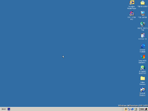 Windows-ME-2499-Beta3-Hebrew-Desk.png