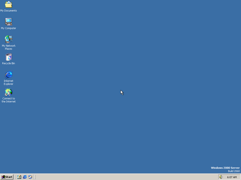 文件:Windows2000-5.0.2068-Desktop.png
