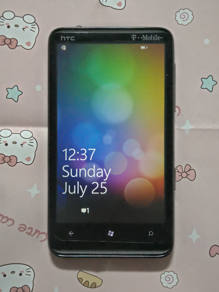 文件:Windows Phone 7 6531 Lockscreen.png