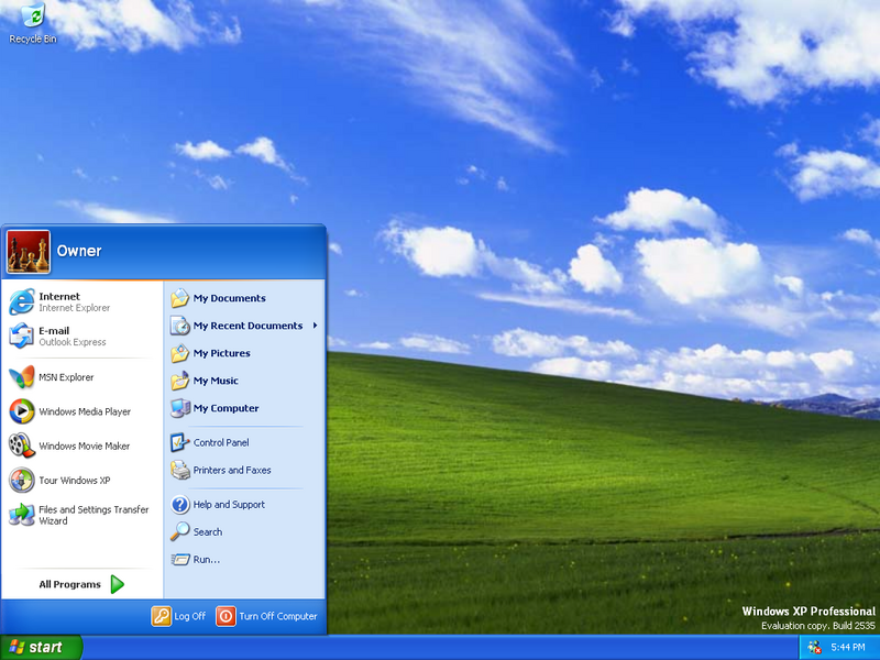 文件:WindowsXP-5.1.2535-StartMenu.png