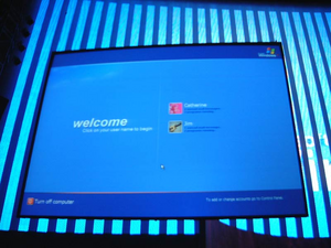 WindowsXP-5.1.2432-Login.png