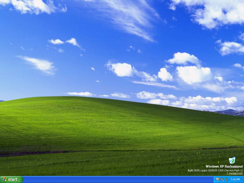 文件:WindowsXP-5.1.2600.1106-Debug-Desktop.png